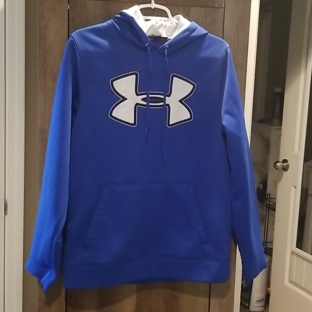Under Armour Sweatshirt